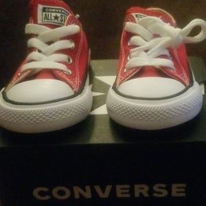 Kids'/Toddlers' Unisex Converse All-Stars in red